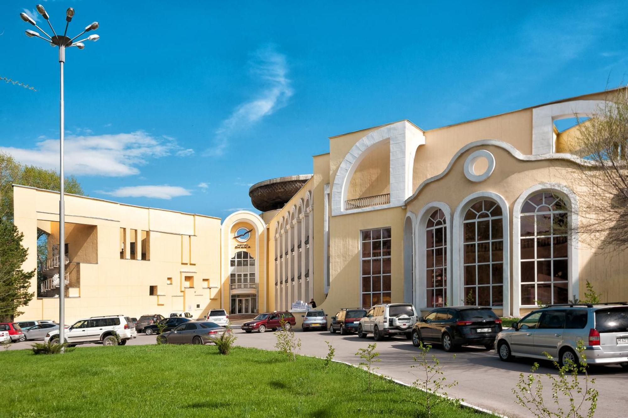 Chaika Gostinichny Kompleks Karagandy Exterior foto
